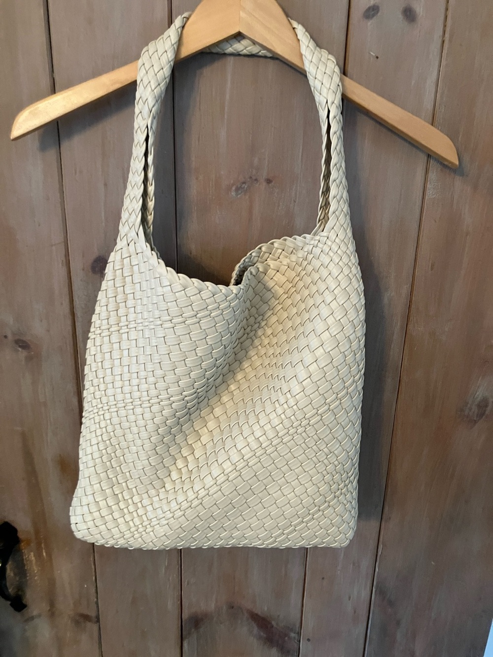 Woven Tote in Cream with Lined Zipper Insert